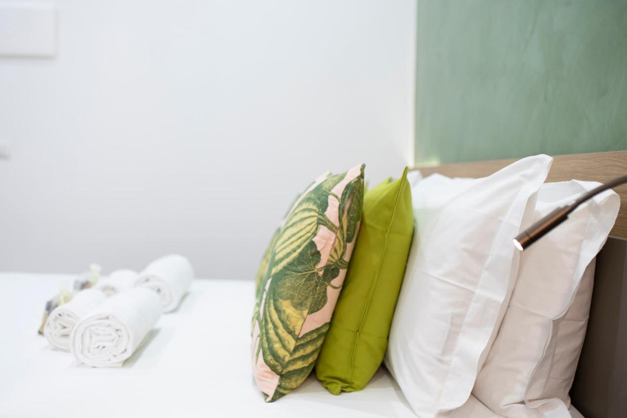 Catone Luxury Rooms Roma Ngoại thất bức ảnh